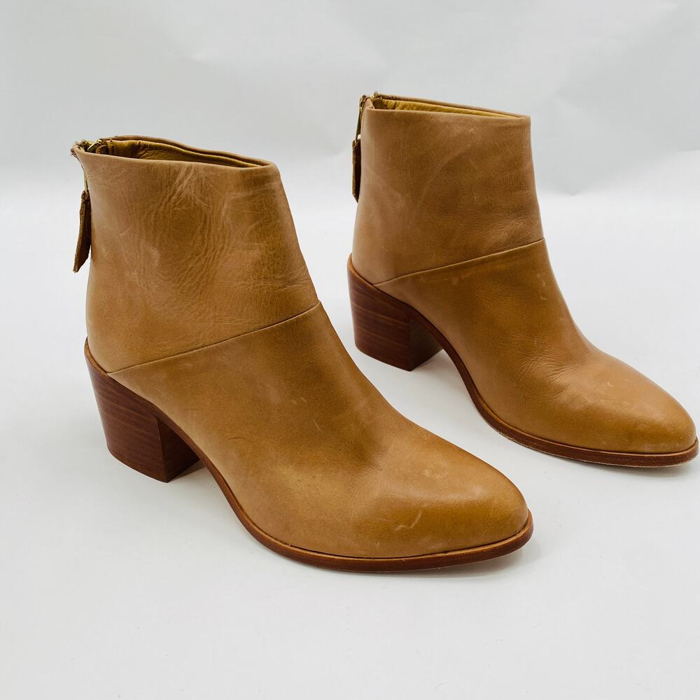 Nisolo brown leather block heel booties